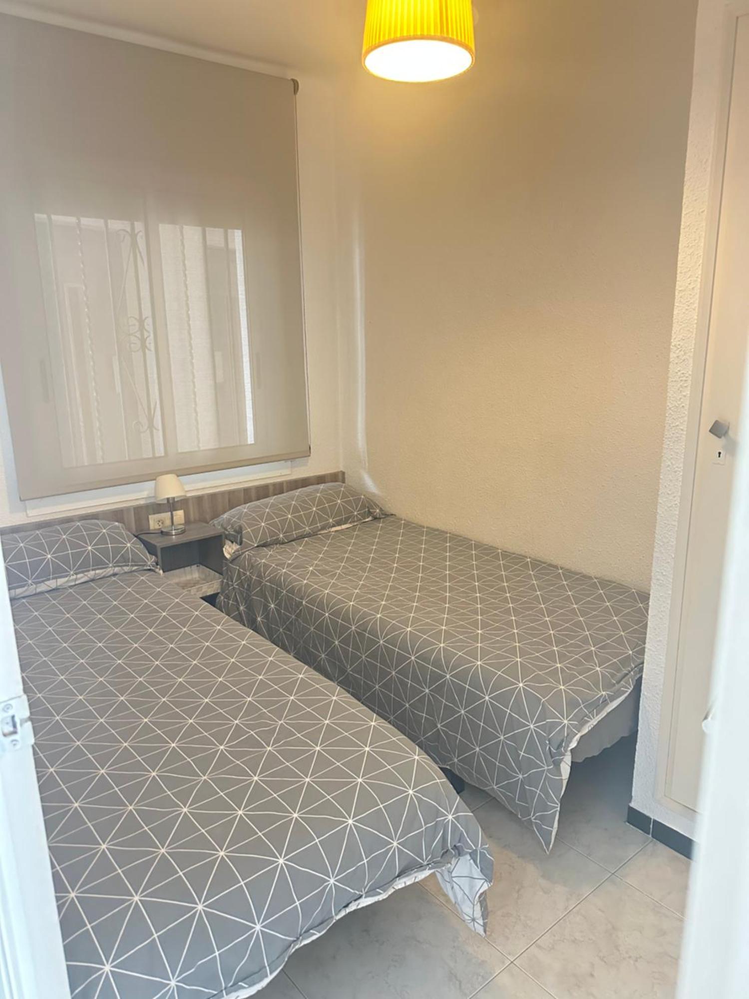 Bonito Apartamento En Roses Zona Familiar Dış mekan fotoğraf